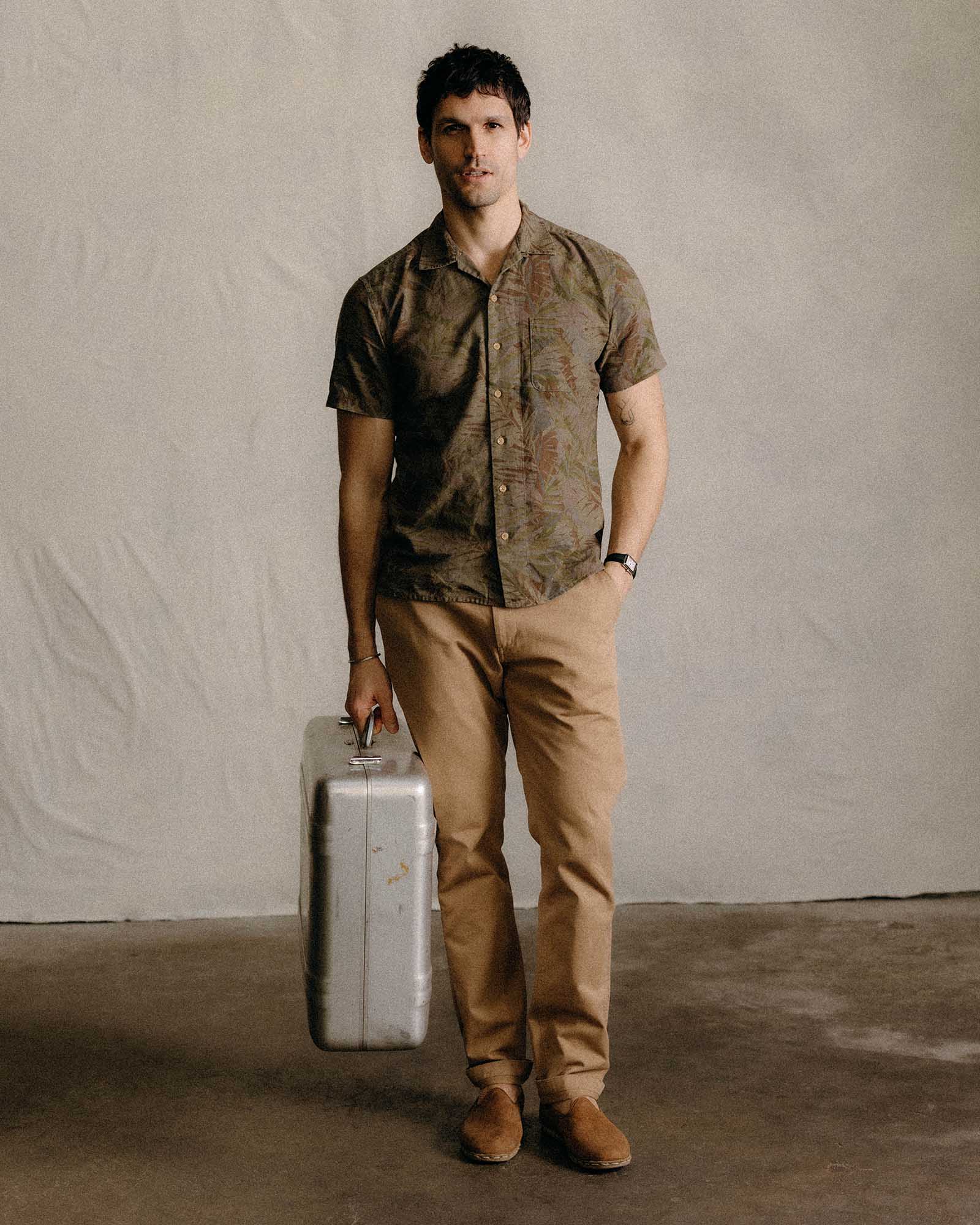 The Hawthorne Shirt in Fatigue Olive Desert Palm