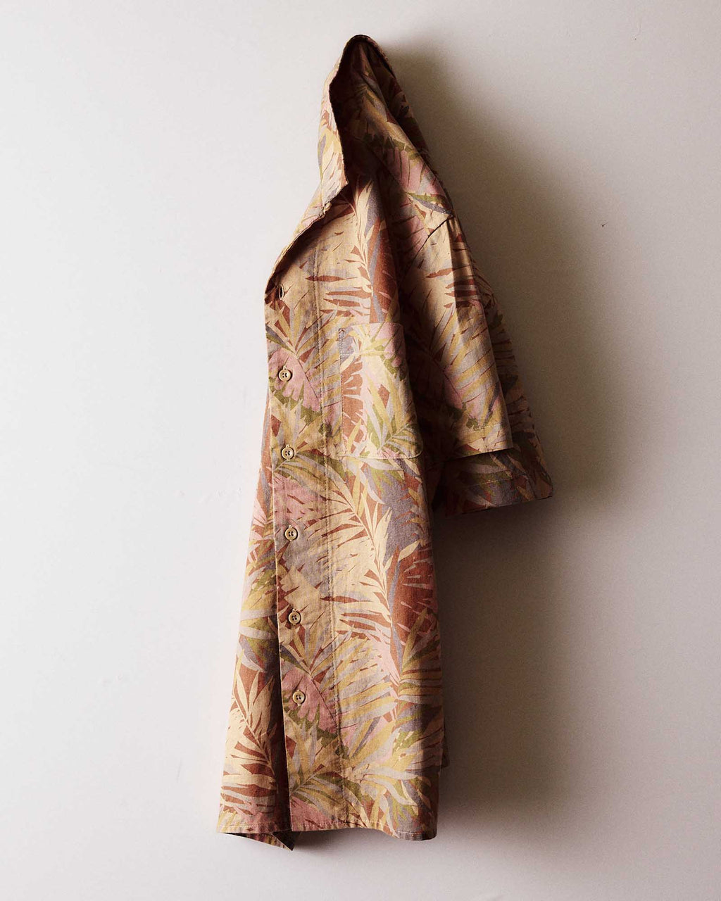 The Hawthorne Shirt in Tea Desert Palm